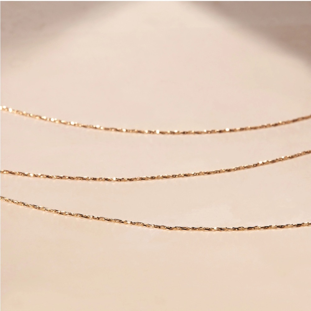 CATBIRD Hundred Summers Bracelet (6.5”)
14k Solid Gold - Picture 5 of 9